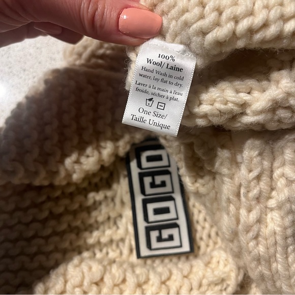 GOGO Hand Knit 100% Wool one size Made in Canada - Picture 10 of 16